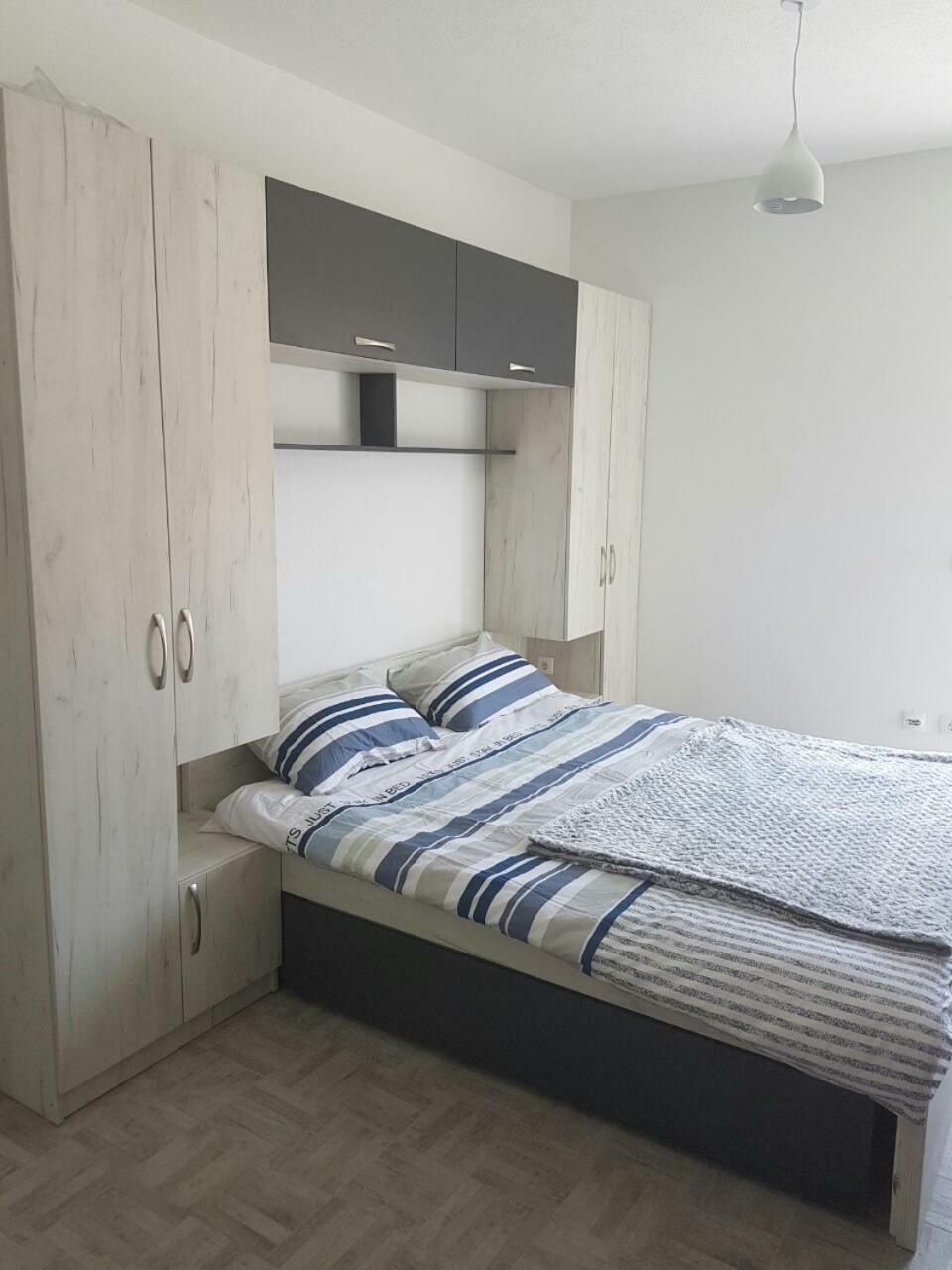 Apartamento Porto Njegusi A2 Cetinje Exterior foto